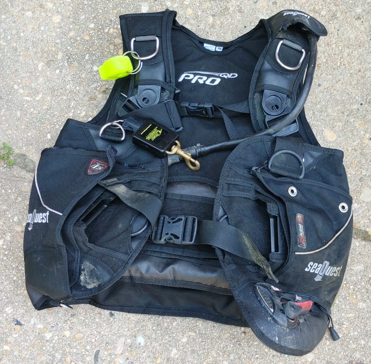 Aqua Lung Sea Quest Pro QD Mens Scuba Diving BCD Vest Size M