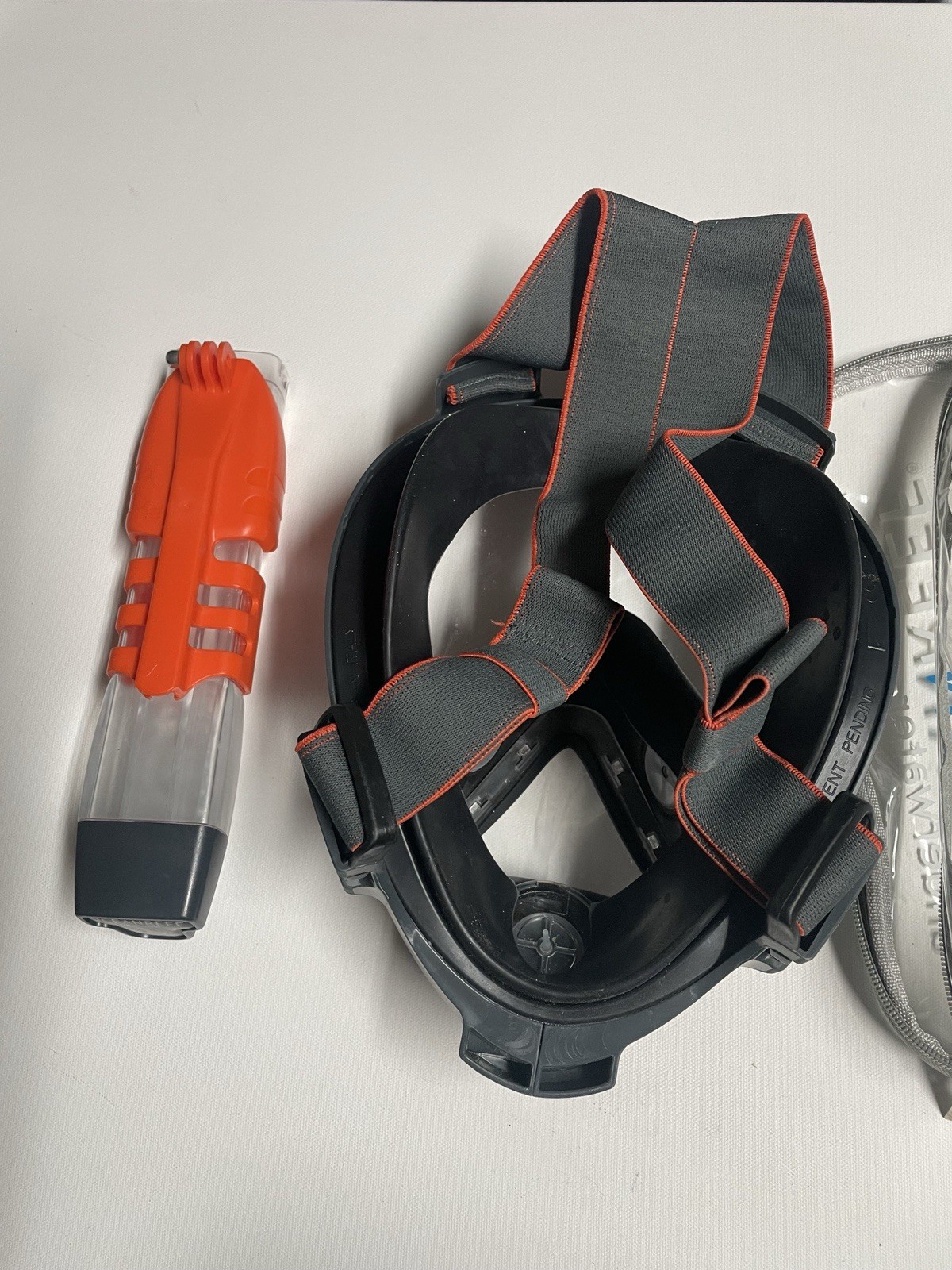 Ocean Reef ARIA QR+ Snorkeling Mask w/ Camera Holder Size L Orange Black H2