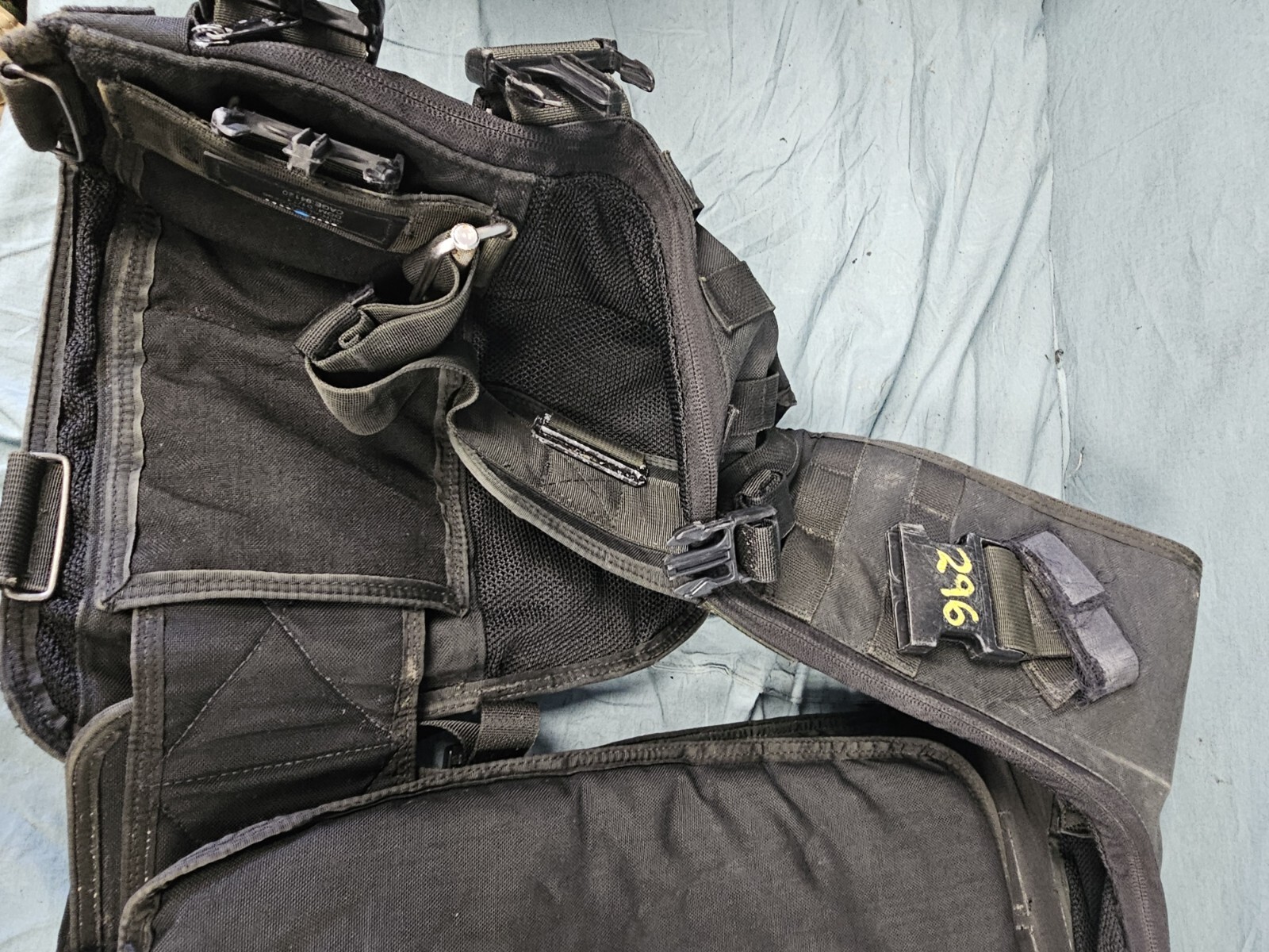 Aqualung CSAV vest large military and commercial not BC1