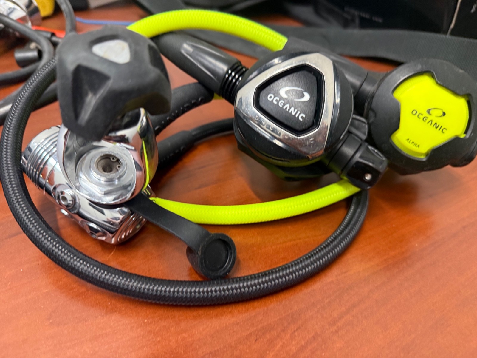 Oceanic Delta 5 EDX & Alpha 9 Octopus Used, Tests good