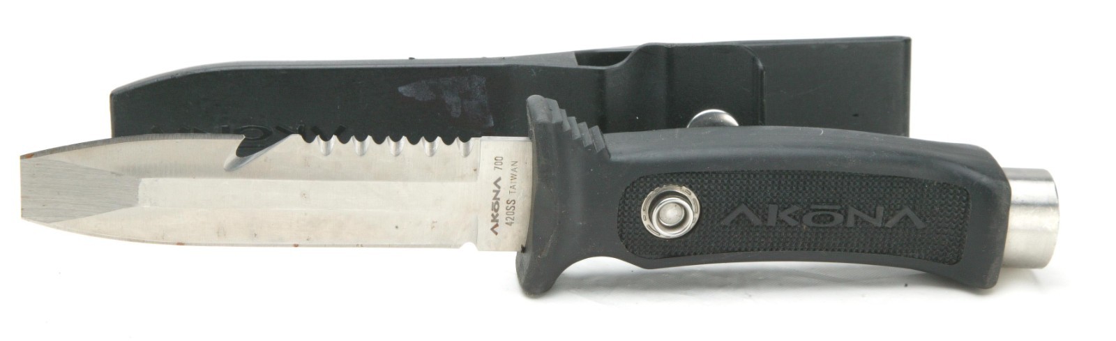 Akona 700 Stainless Steel 420 SS Underwater Knife With Scabbard. Taiwan. SEE.