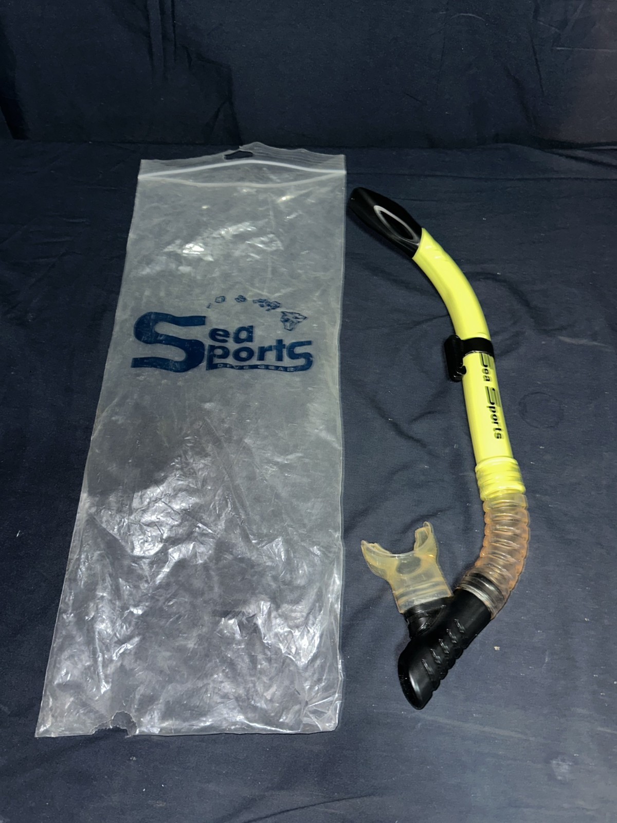 SEA SPORTS DIVING SNORKEL BLACK & YELLOW 17.5 INCH