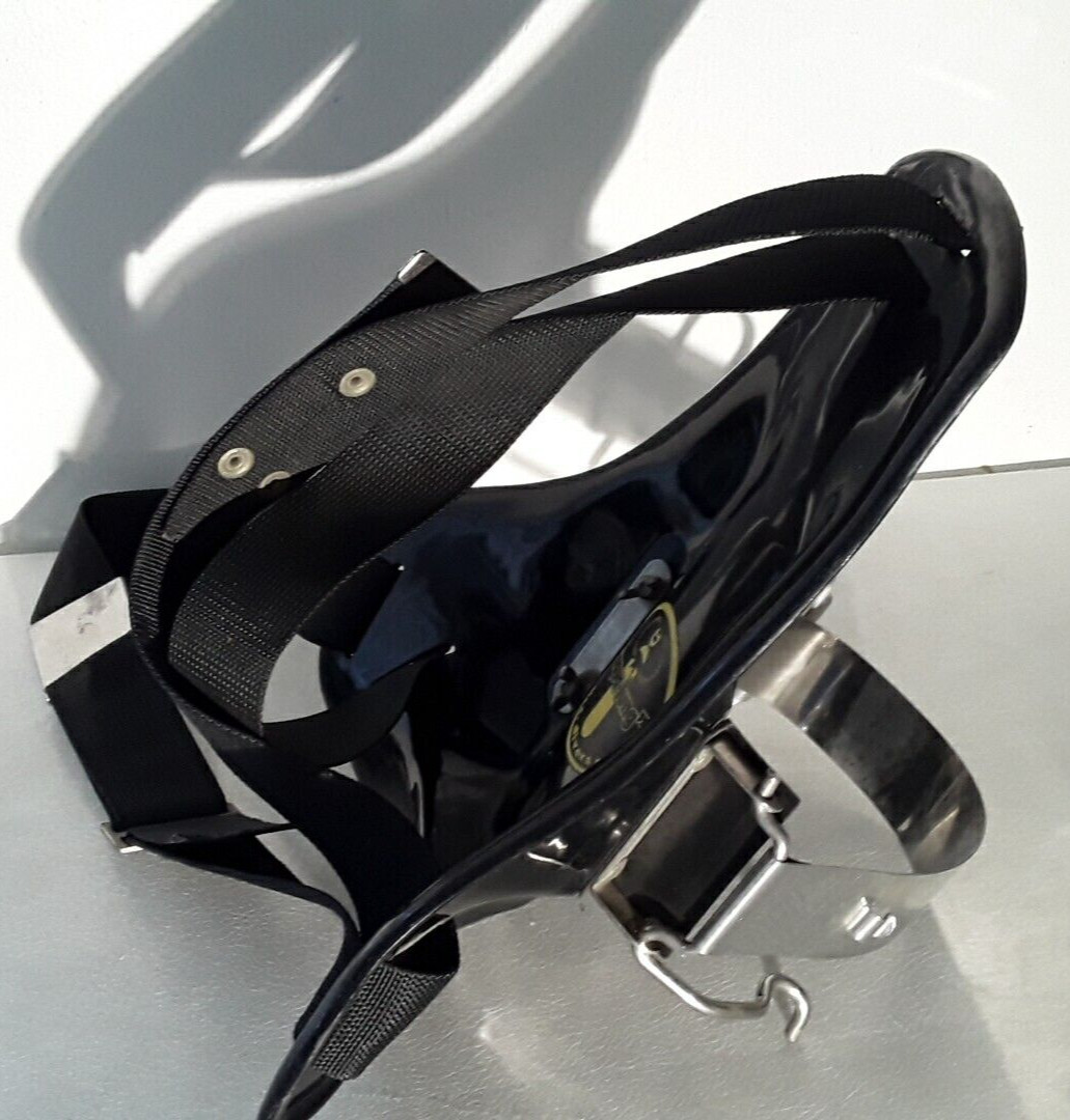 *** Aqua-Lung/US Divers Kam «EZ» Pak Black & Yellow – Rare 1974 Tank Holder Pack