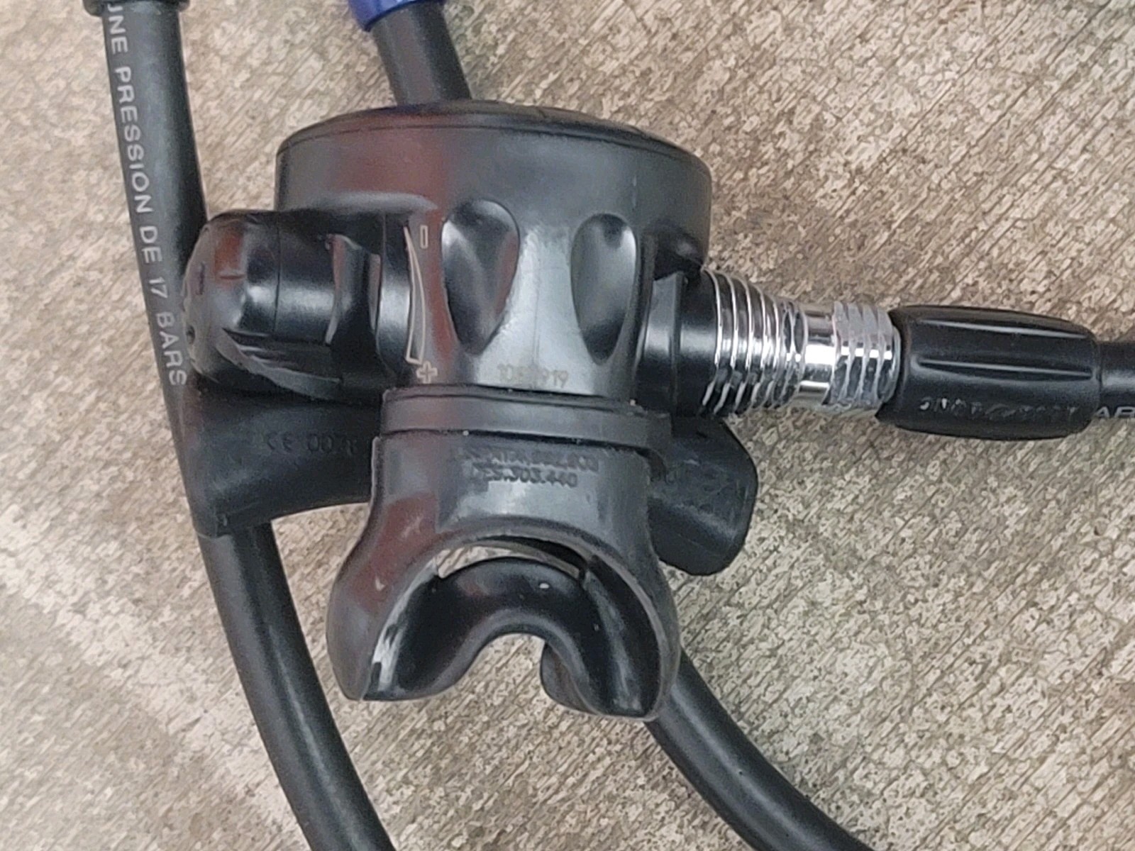 Aqua Lung Titan Scuba Regulator Set w/ Octopus, Hoses & Suunto SPG Console