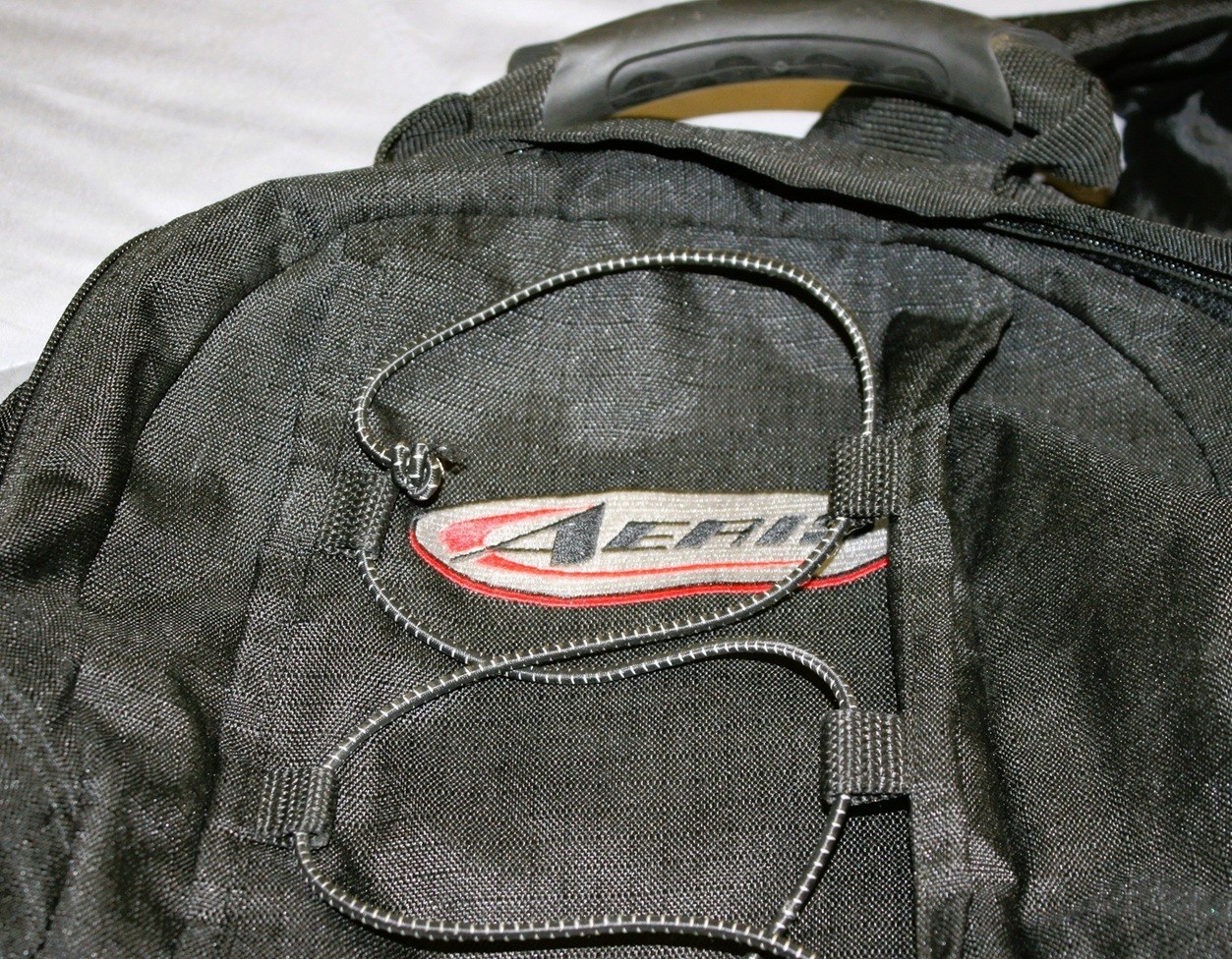 Aeris large back pack travel bag scuba