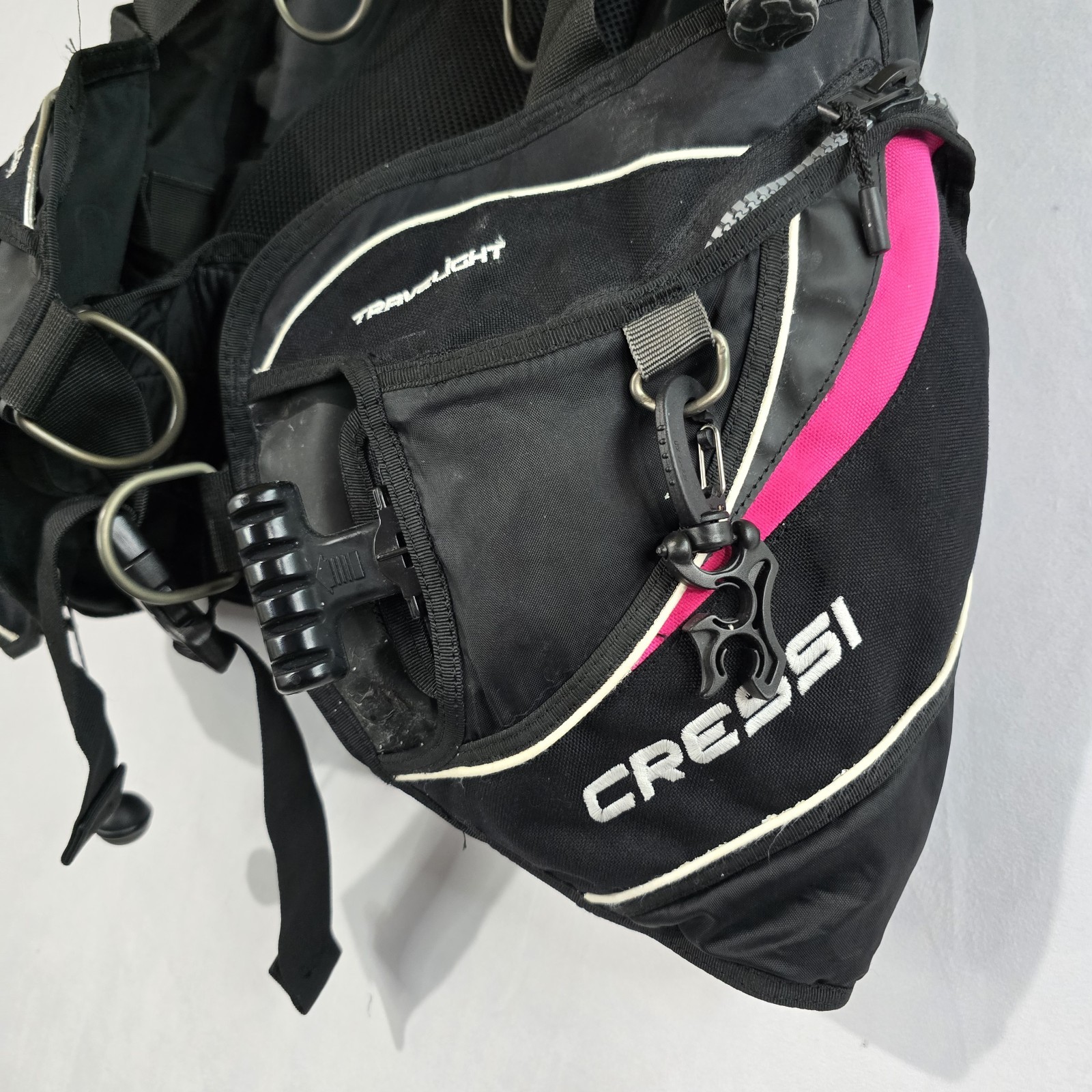 Cressi Travelight Women’s Buoyancy Control Device BCD Vest Pink/Black Medium