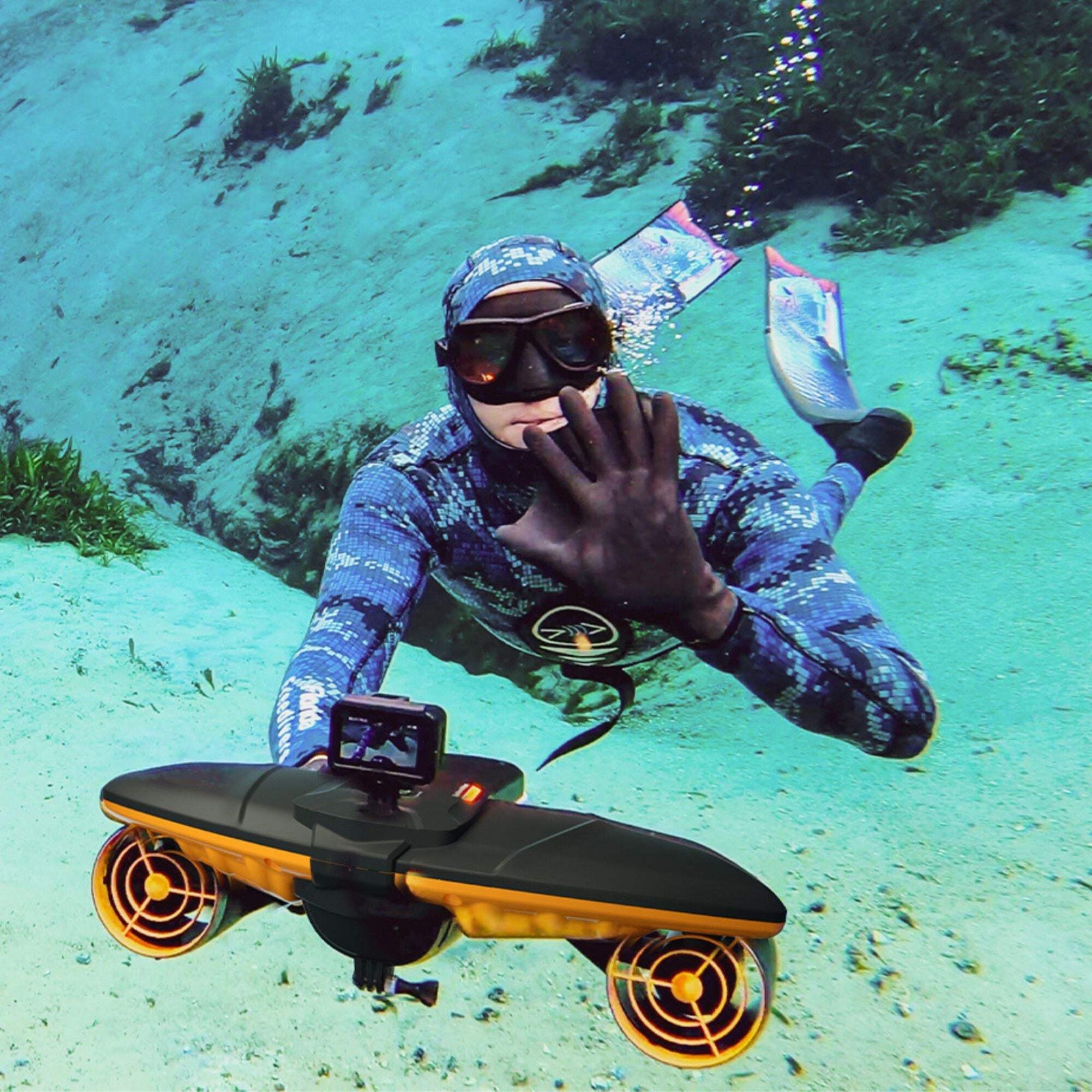 Sublue Navbow+ Smart Underwater Scooter with Depth Gauge, Temperature Sensor, Co