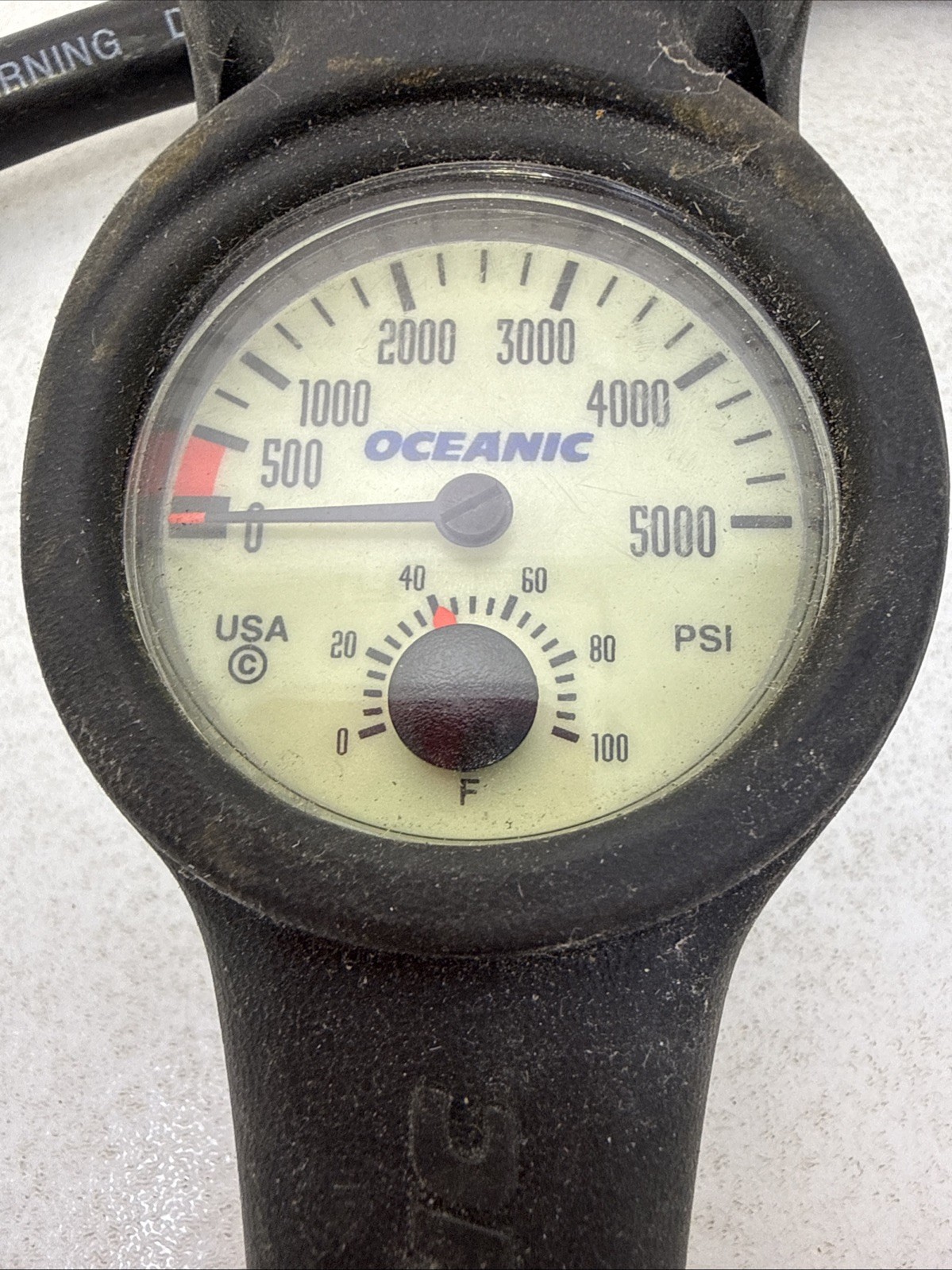Oceanic 5000 PSI SPG Submersible Pressure Gauge + Thermometer & 200ft Depth Puck