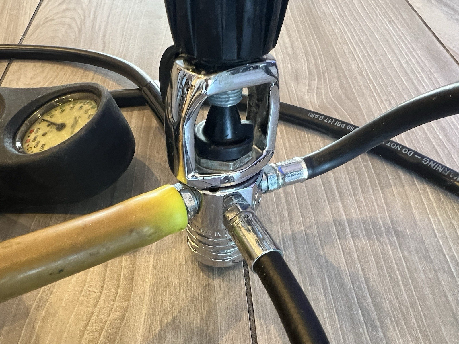Mares Proton Metal & Sherwood Scuba Oasis Regulator & Octopus w/ Pro Dive Italy