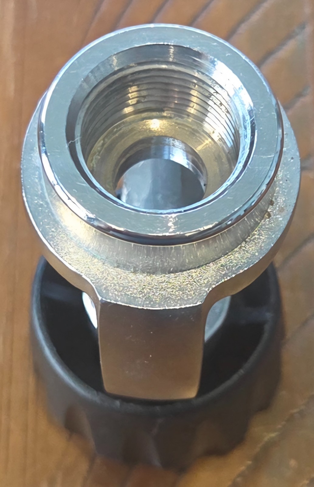 XS Scuba DIN to Yoke adapter