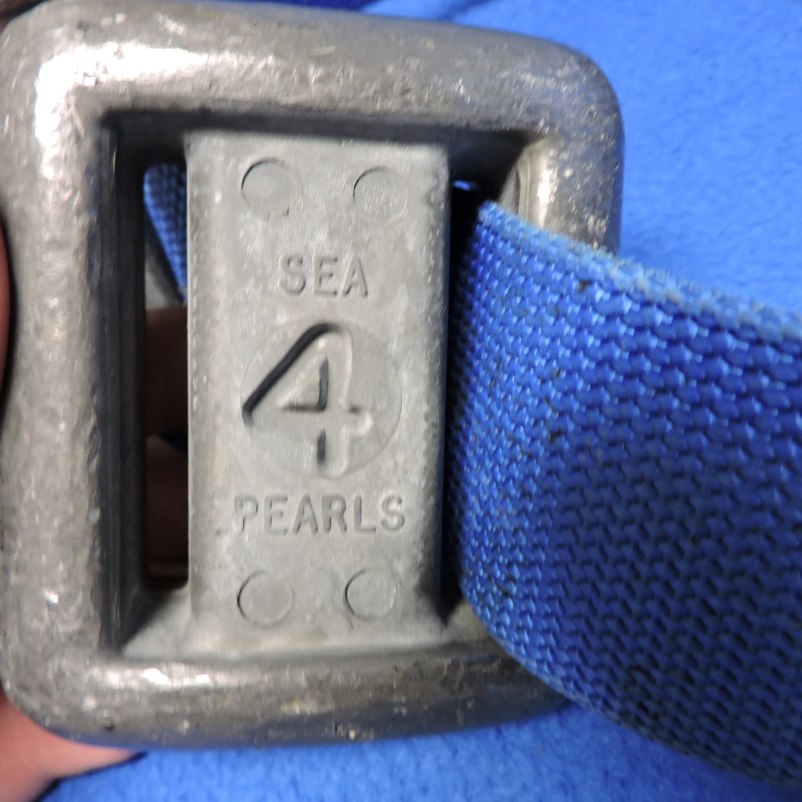 6 Sea Pearl Weights with Belt (2) of 2,3,4 lb = 18 total lbs