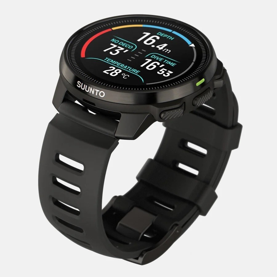 SUUNTO OCEAN ALL BLACK – A Dive Computer and sports watch all in 1