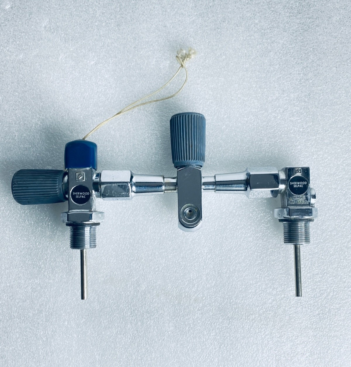 SHERWOOD SELPAC 3000PSI Scuba Twin Tank/Double Isolation Manifold – OBO – (READ)