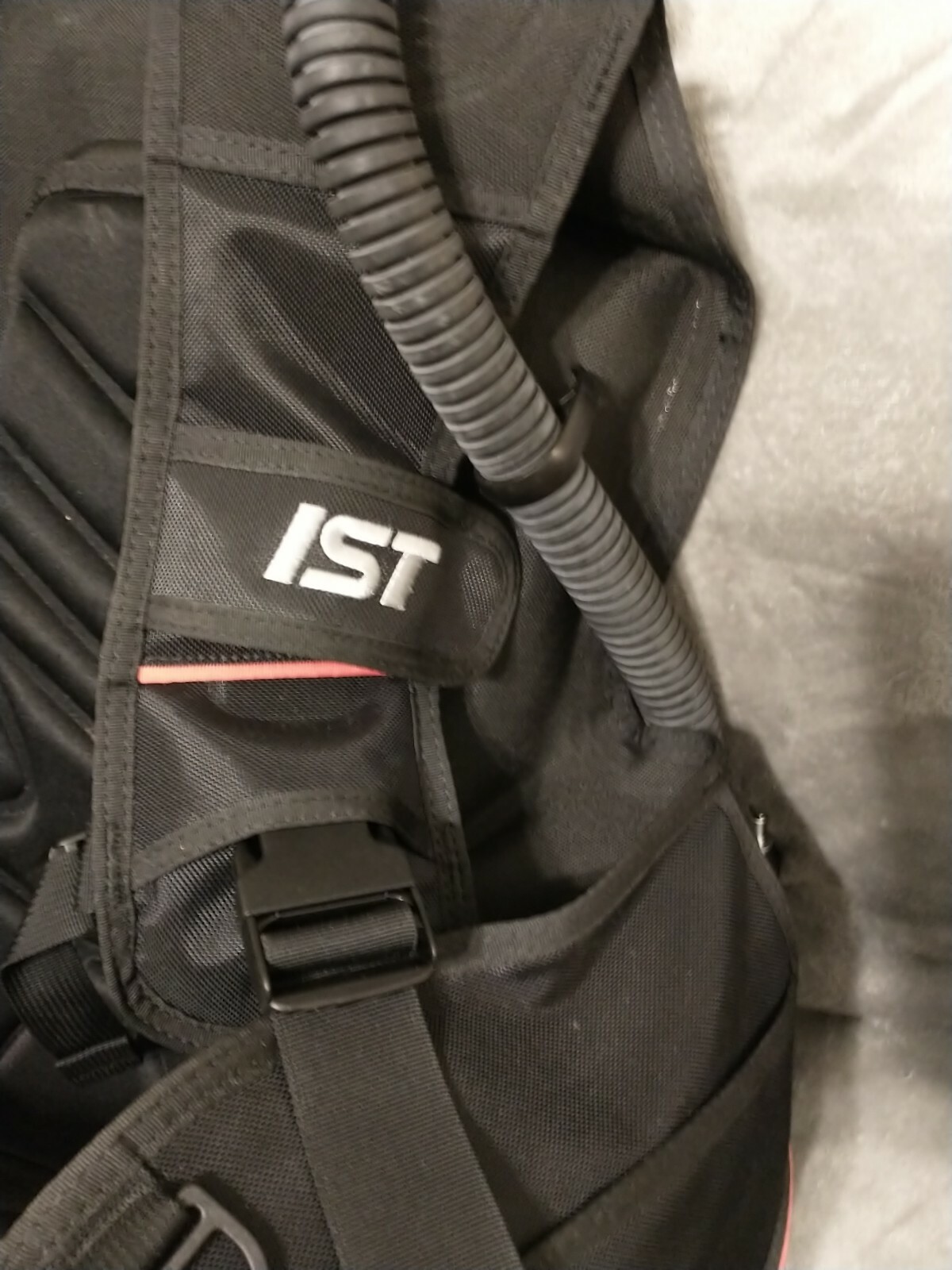 IST J-800 Hope Scuba Diving, Heavy Duty BC / BCD – Size S or M available