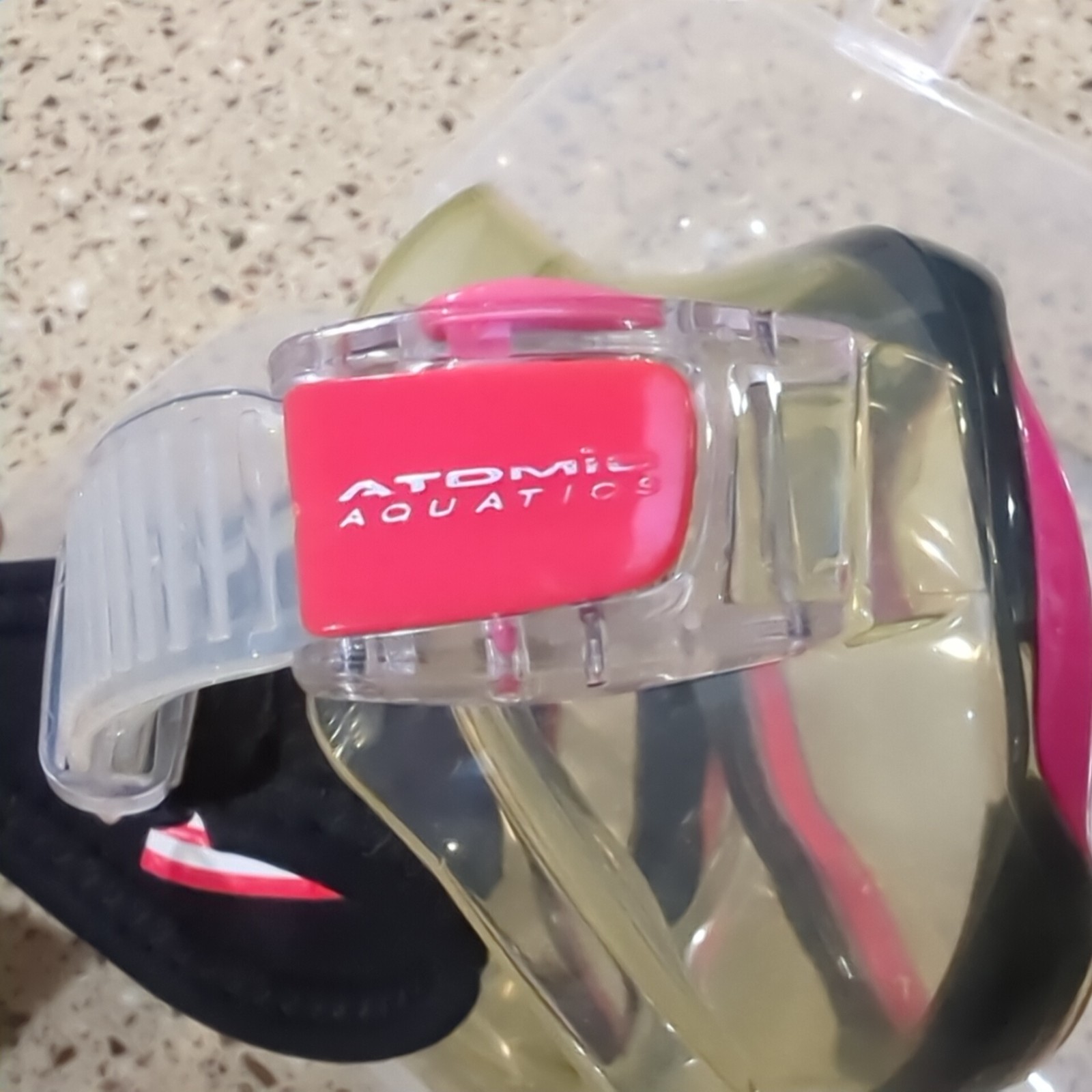 Atomic Aquatics Subframe Mask Diving Clear Skirt/pink Silver Frame