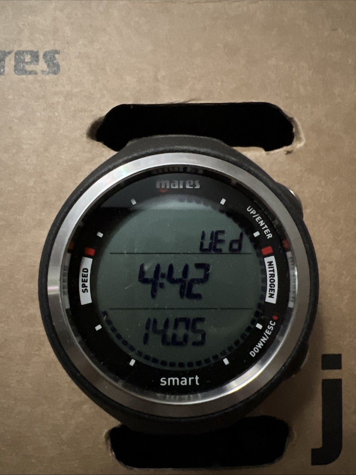 Used Mares Smart Wrist Dive Computer – Black/Black – Reliable and Efficient