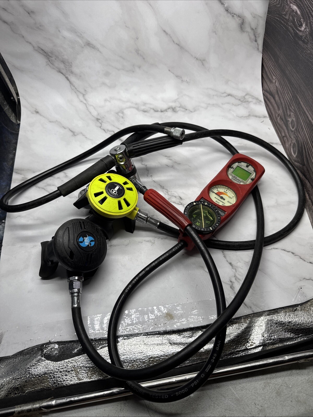 Scubapro «diving console with compass Uwatec Diving – Scubapro R190