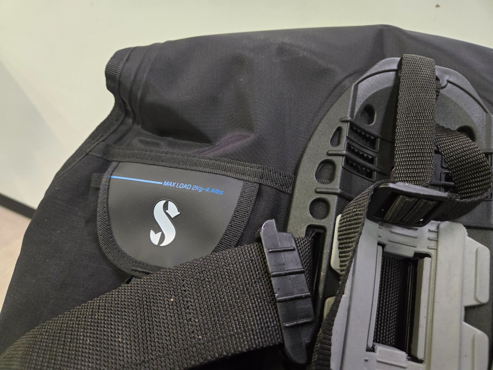 SCUBAPRO Level Weight Integrated System Medium WAS NEVER USED