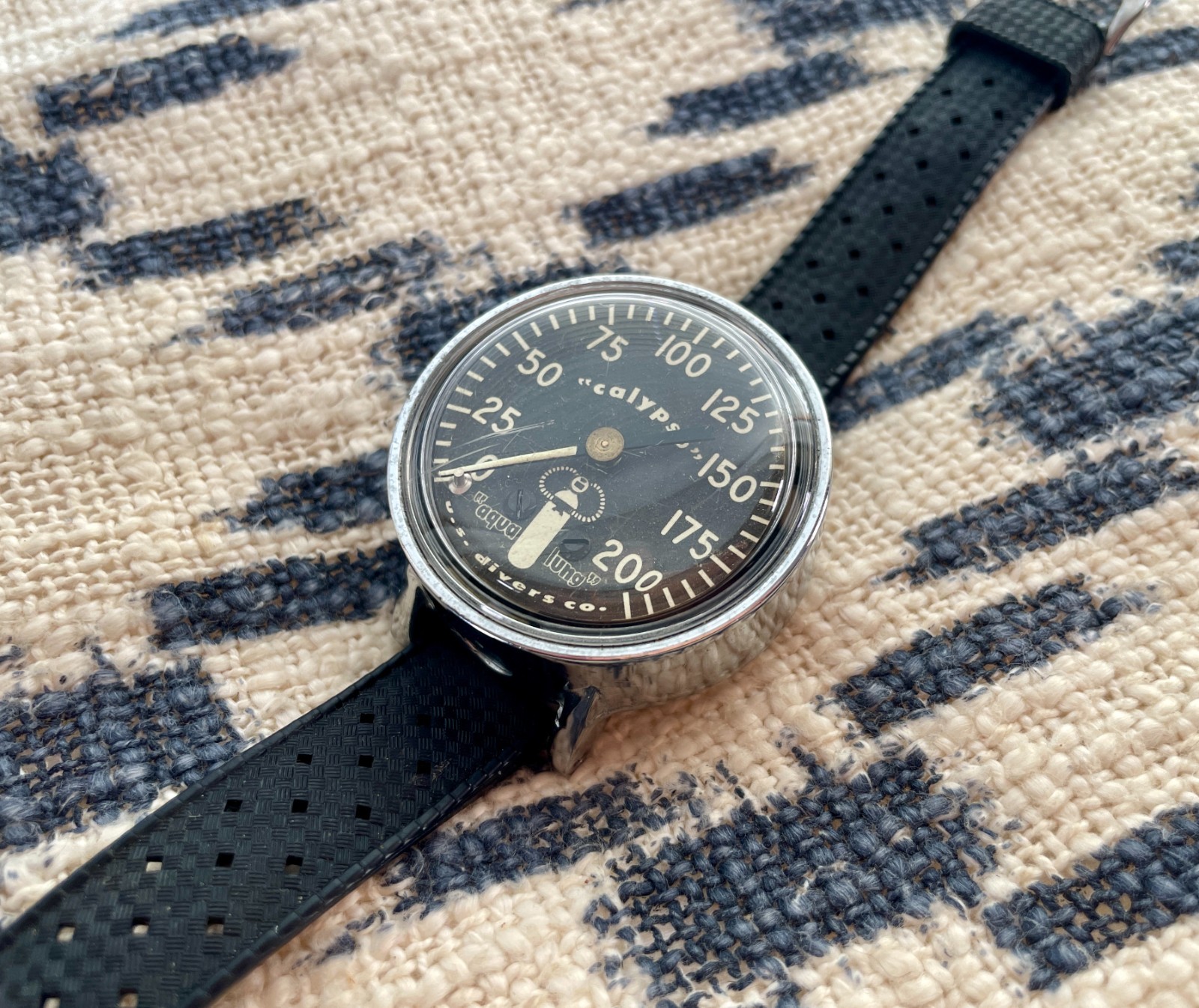 Vintage Aqua Lung Calypso Depth Gauge Watch 200′ w/Original Band Untested