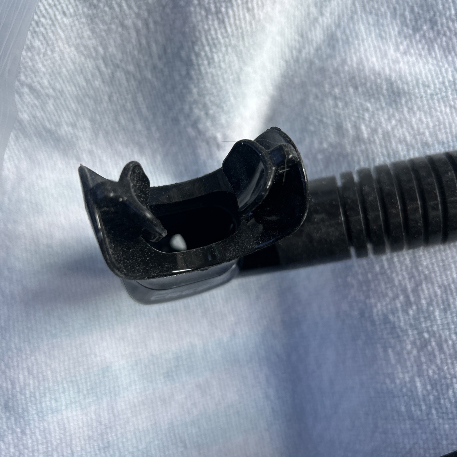 Cressi Supernova Dry Snorkel Black On Black Never Used