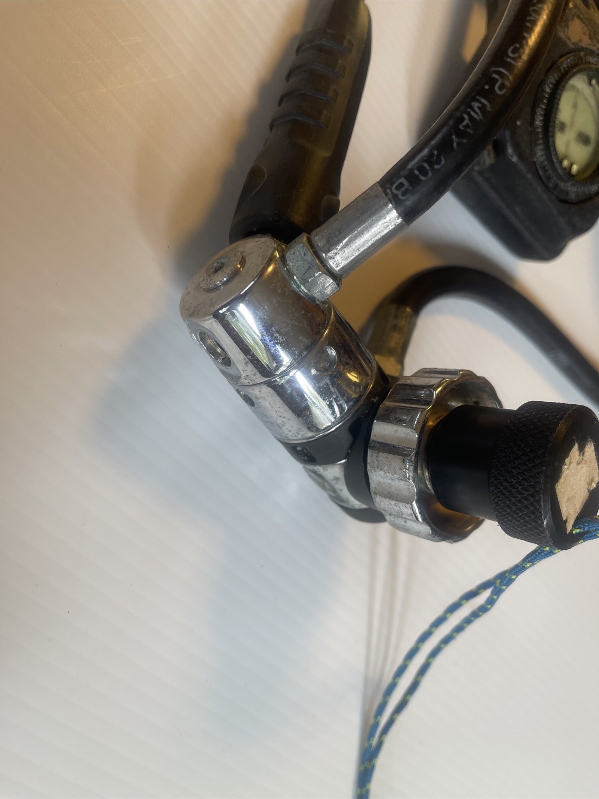 Atomic B1 SCUBA Regulator DIN First Stage + Scubapro G250 Graphite Second