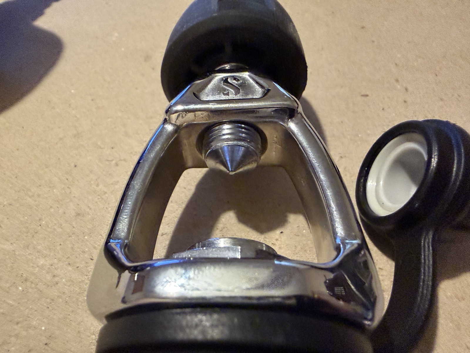 Scubapro Regulator Mk25 Evo G260 Yoke Scuba Diviving Dive (Needs Diaphragm)