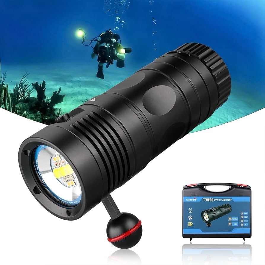 Trustfire Df90 Diving Flashlight 15,000LM 70 Meter Depth 168M Throw