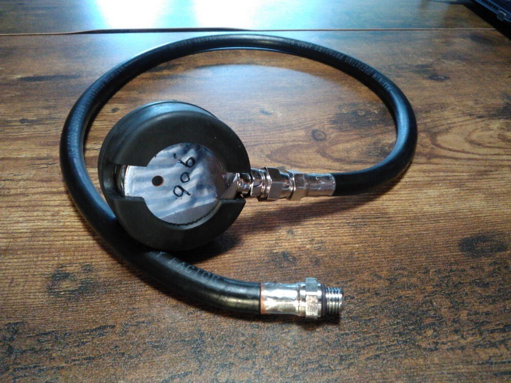 SCUBAPRO High-pressure Single Gauge #906 (Connector O-rings replaced)